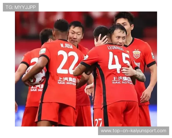 上海海港迎接亚冠挑战，柔佛主场巨压前行